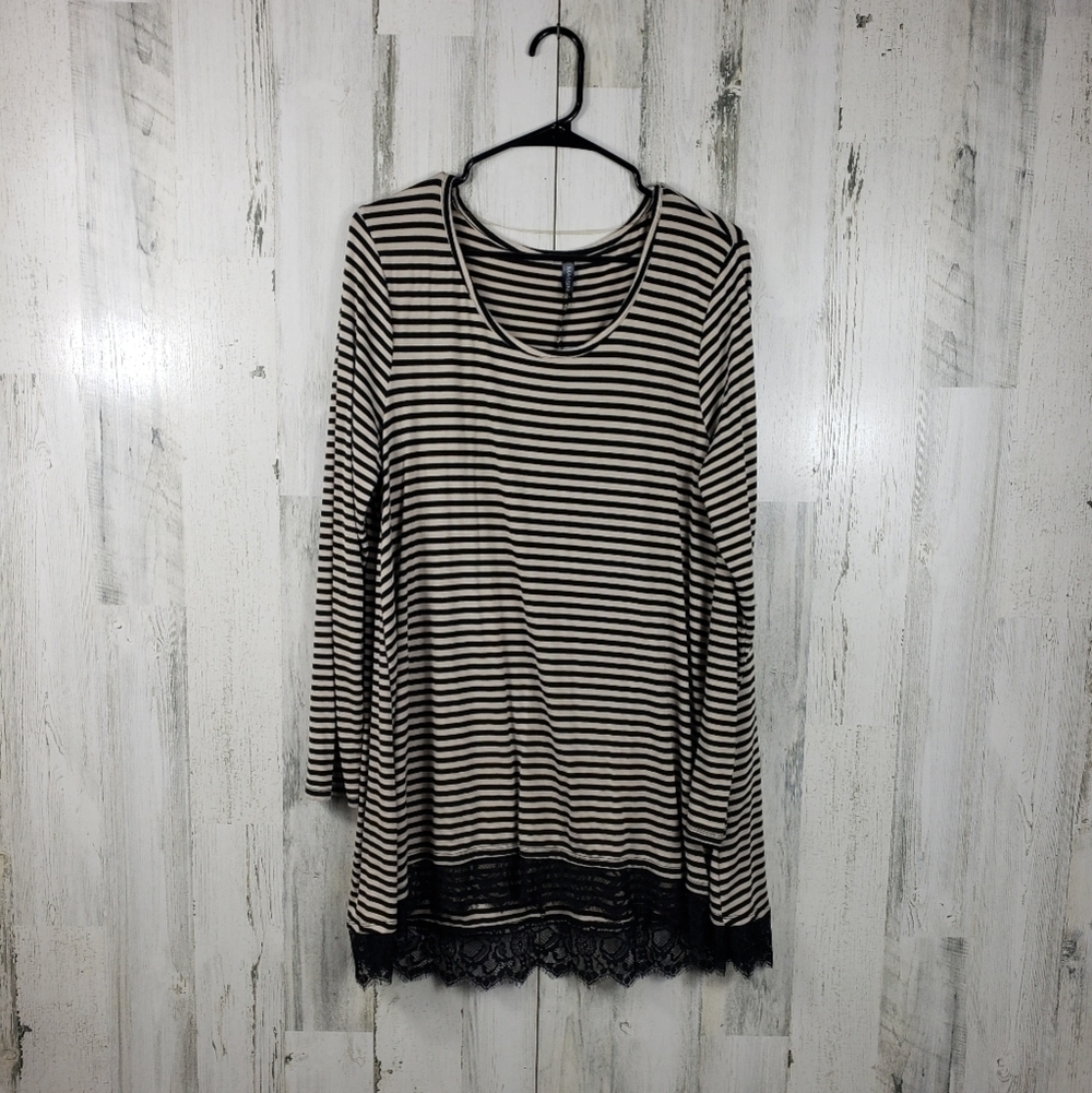 massini striped scoop neck lace trim long sleeve shirt women's size XL